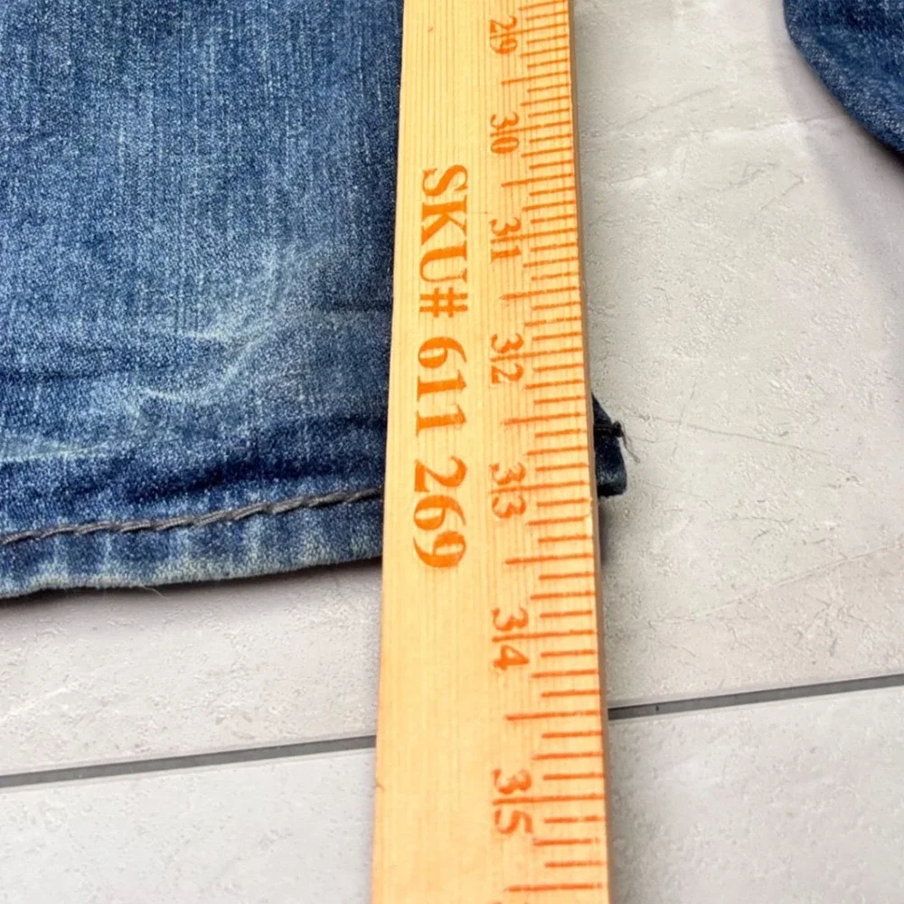 True Religion Ricky Giant Big T World Tour Jeans Made USA Size 34 Y2K